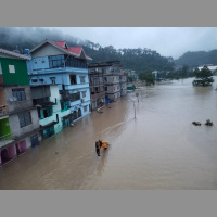 MUNDO - Rússia lança ataques de drones na Ucrânia e bombardeio mata duas pessoas, diz Kiev