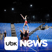ESPORTES - Espetáculo do Cirque du Soleil homenageia super-herói Messi em Buenos Aires