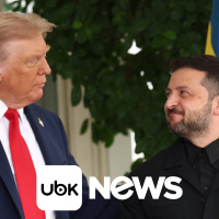 ESPORTES - Comemoração dá errado e treinador de goleiros do Forest leva pontos na cabeça