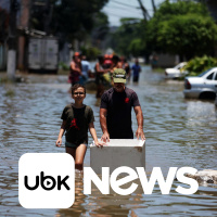 MUNDO - Vídeo registra caos na entrega de auxílio humanitário em praia de Gaza 