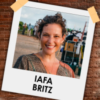 Episódio 39: Entrevista com Iafa Britz